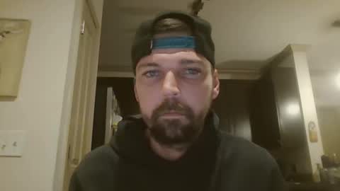 Snapshot of jholls chatting on January 9, 2025, 10:31 am jholls online show from January 9, 2025, 10:31 am