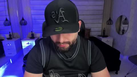 Snapshot of jhon_bear02 chatting on March 6, 2026, 11:28 am John Bear.... online show from March 6, 2026, 11:28 am