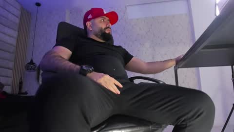 Snapshot of jhon_bear02 chatting on March 13, 2026, 11:28 am John Bear.... online show from March 13, 2026, 11:28 am