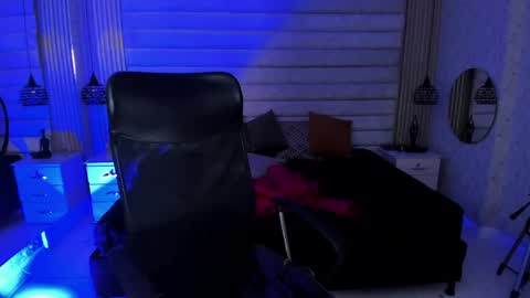 Snapshot of jhon_bear02 chatting on March 23, 2026, 11:25 am John Bear.... online show from March 23, 2026, 11:25 am