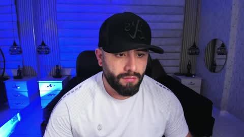 Snapshot of jhon_bear02 chatting on March 24, 2026, 11:26 am John Bear.... online show from March 24, 2026, 11:26 am