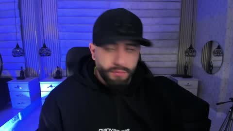 Snapshot of jhon_bear02 chatting on March 26, 2026, 11:27 am John Bear.... online show from March 26, 2026, 11:27 am