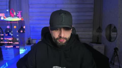 Snapshot of jhon_bear02 chatting on March 31, 2026, 11:21 am John Bear.... online show from March 31, 2026, 11:21 am