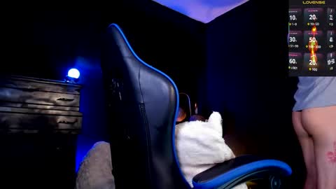 jhon_psyco online show from October 10, 2025, 10:47 am