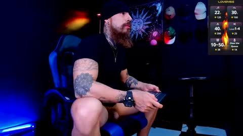 jhon_psyco online show from December 23, 2025, 2:31 am