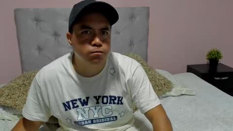 jhonatan_morales_s online show from October 12, 2025, 3:27 am