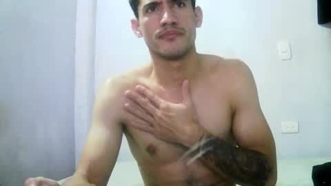 jhonduglas online show from November 27, 2025, 12:46 am