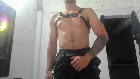 jhonduglas online show from January 11, 2026, 4:28 am