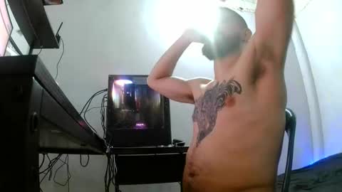 jhonduglas online show from April 1, 2026, 4:24 am