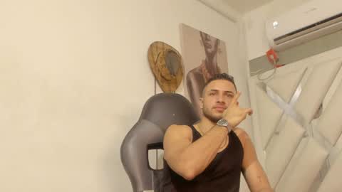 Snapshot of jhonny_flames7 chatting on January 11, 2025, 3:44 am jhonny online show from January 11, 2025, 3:44 am