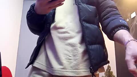 Snapshot of jhonny_thes28 chatting on October 8, 2025, 9:29 am jhonny_thes28 online show from October 8, 2025, 9:29 am