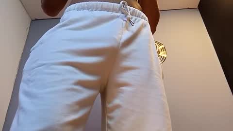 Snapshot of jhonny_thes28 chatting on October 22, 2025, 6:51 pm jhonny_thes28 online show from October 22, 2025, 6:51 pm
