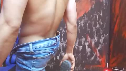 jhonny_thes28 online show from March 10, 2026, 2:38 am