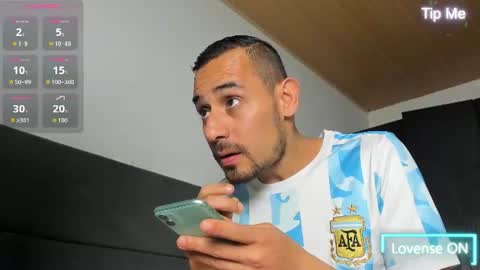 Snapshot of jhonyalzate chatting on July 19, 2026, 4:16 am Jhony Alzate online show from July 19, 2026, 4:16 am