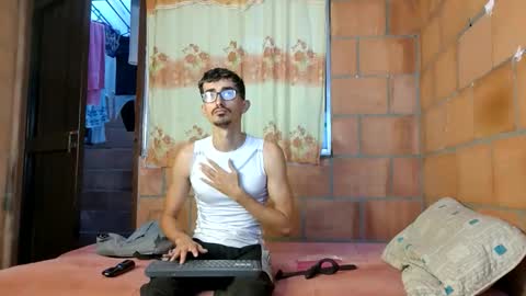 Jhosuamoore  online show from February 3, 2026, 11:37 am