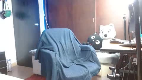 julian online show from November 22, 2025, 12:09 am