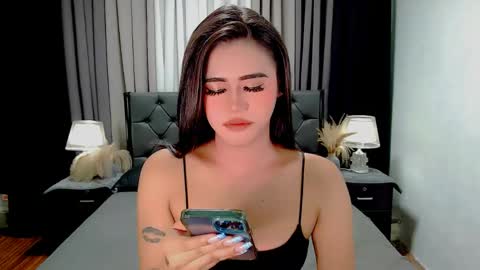 julie online show from April 21, 2026, 12:23 am