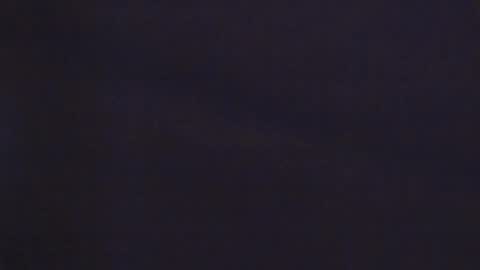 yuna online show from November 28, 2025, 8:33 pm