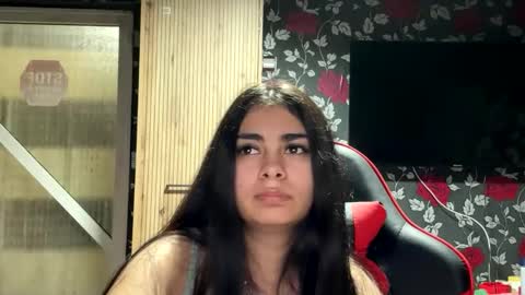 jidiamond online show from November 3, 2025, 5:47 pm