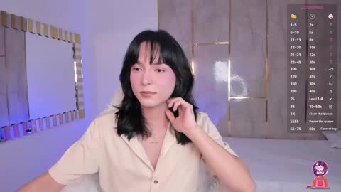 Jiggly online show from March 25, 2026, 4:51 am