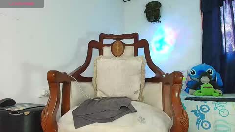 Snapshot of jimm66_ chatting on October 2, 2025, 12:23 pm Jimm Independent Model online show from October 2, 2025, 12:23 pm