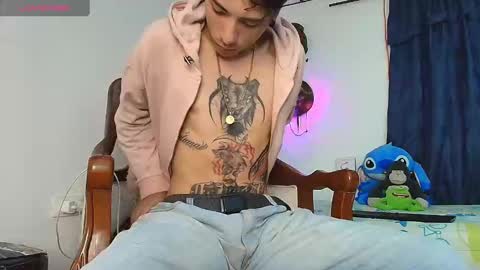 Snapshot of jimm66_ chatting on October 3, 2025, 2:30 am Jimm Independent Model online show from October 3, 2025, 2:30 am