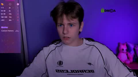 Snapshot of jimmie_hot chatting on October 17, 2025, 2:08 pm your dream online show from October 17, 2025, 2:08 pm