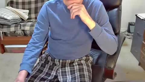 jimmy_d47 online show from December 25, 2024, 2:34 pm