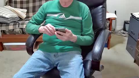 jimmy_d47 online show from December 29, 2024, 5:12 pm