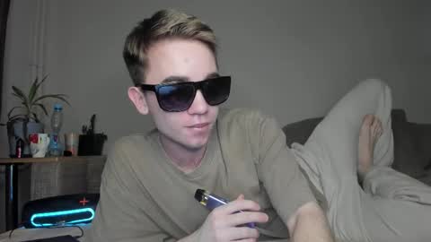 Snapshot of jimyti_bad_boy chatting on February 4, 2026, 12:16 am jimyti_bad_boy online show from February 4, 2026, 12:16 am