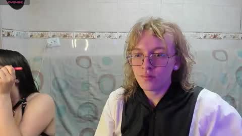 Snapshot of jinnbook chatting on June 7, 2026, 7:12 am JinnBook online show from June 7, 2026, 7:12 am