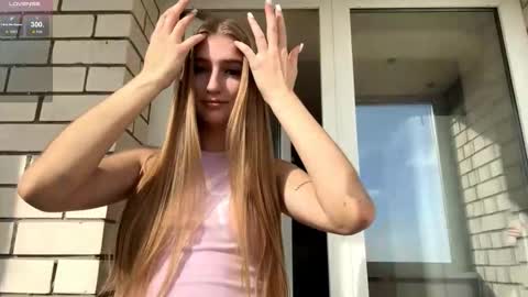 Jinny online show from October 9, 2025, 8:34 am