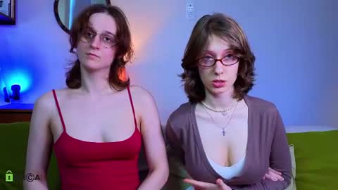 Snapshot of jitoon_exe chatting on June 14, 2026, 6:43 pm Hey Guys We are Julia ginger Tina brunette online show from June 14, 2026, 6:43 pm