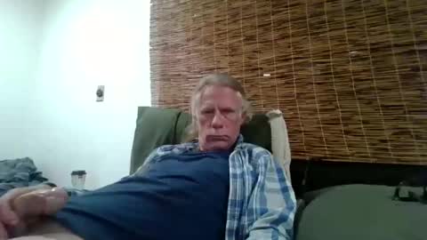 jizzmitten5 online show from March 10, 2026, 5:01 am