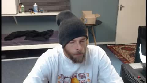JamesJan van Rebel online show from April 25, 2026, 2:47 am