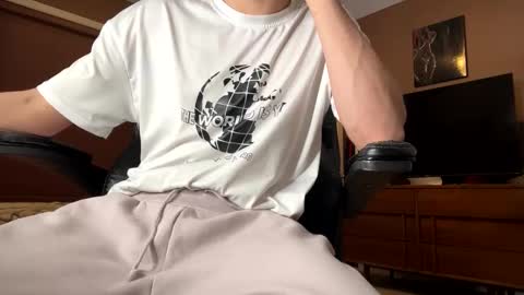 jjjjjfive online show from February 13, 2025, 10:02 am