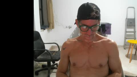 jlmbud online show from January 11, 2025, 7:05 pm