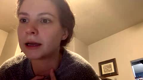 Snapshot of jlynn1997 chatting on November 12, 2025, 12:11 am jlynn1997 online show from November 12, 2025, 12:11 am