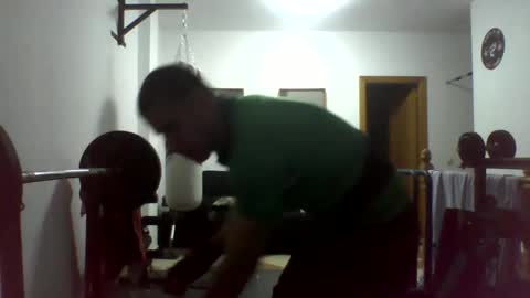 Mr Fox online show from April 6, 2026, 7:04 pm