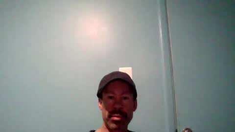 jmb525 online show from March 4, 2026, 3:34 am