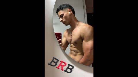 IGJmortton online show from December 13, 2024, 12:28 pm