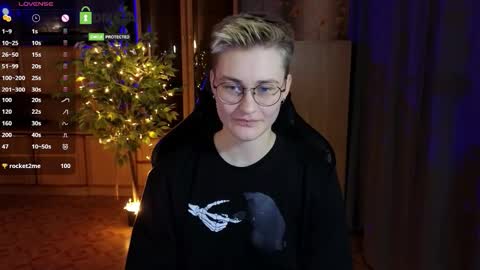 J online show from March 1, 2026, 8:44 pm