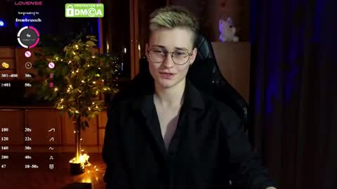 Snapshot of joan_night chatting on June 22, 2026, 7:00 pm J online show from June 22, 2026, 7:00 pm