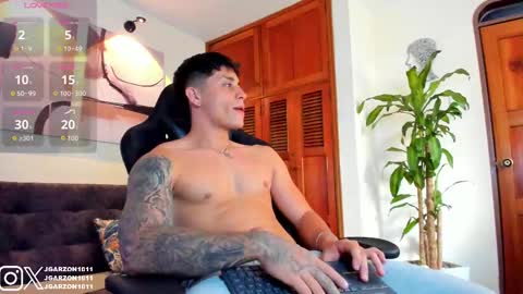 joan_soto online show from October 2, 2025, 1:51 pm