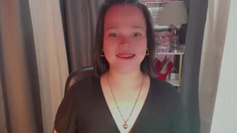 Joana online show from February 14, 2026, 9:33 pm