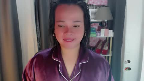 Joana online show from May 17, 2026, 11:45 pm