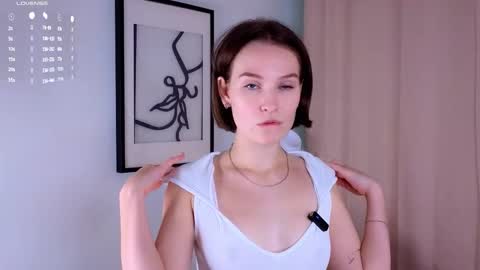 Snapshot of joancrumpton chatting on October 11, 2025, 2:00 am Alice in the country of dreams online show from October 11, 2025, 2:00 am