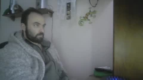 joaodias_18 online show from January 8, 2025, 10:06 pm