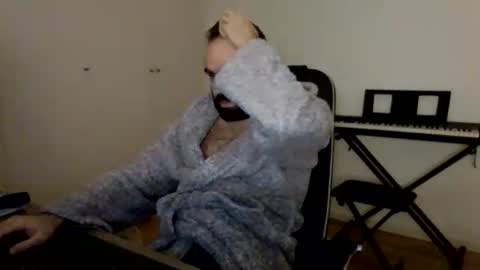 joaodias_18 online show from December 17, 2025, 10:16 pm