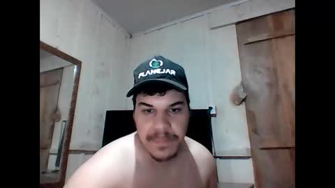 joaopaulosenasiqueira online show from March 16, 2026, 9:19 pm